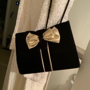 Elegant Black and Gold Bow Clutch velvet nwot
